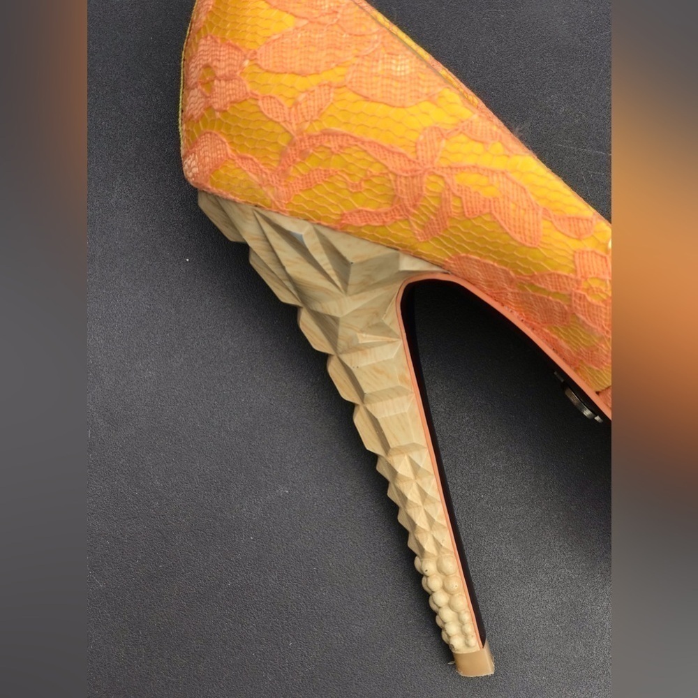 RACHEL ROY KEEDAN Orange Yellow Pink Lace Platform Pump Stilettos Heels Size 6 - Picture 10 of 16